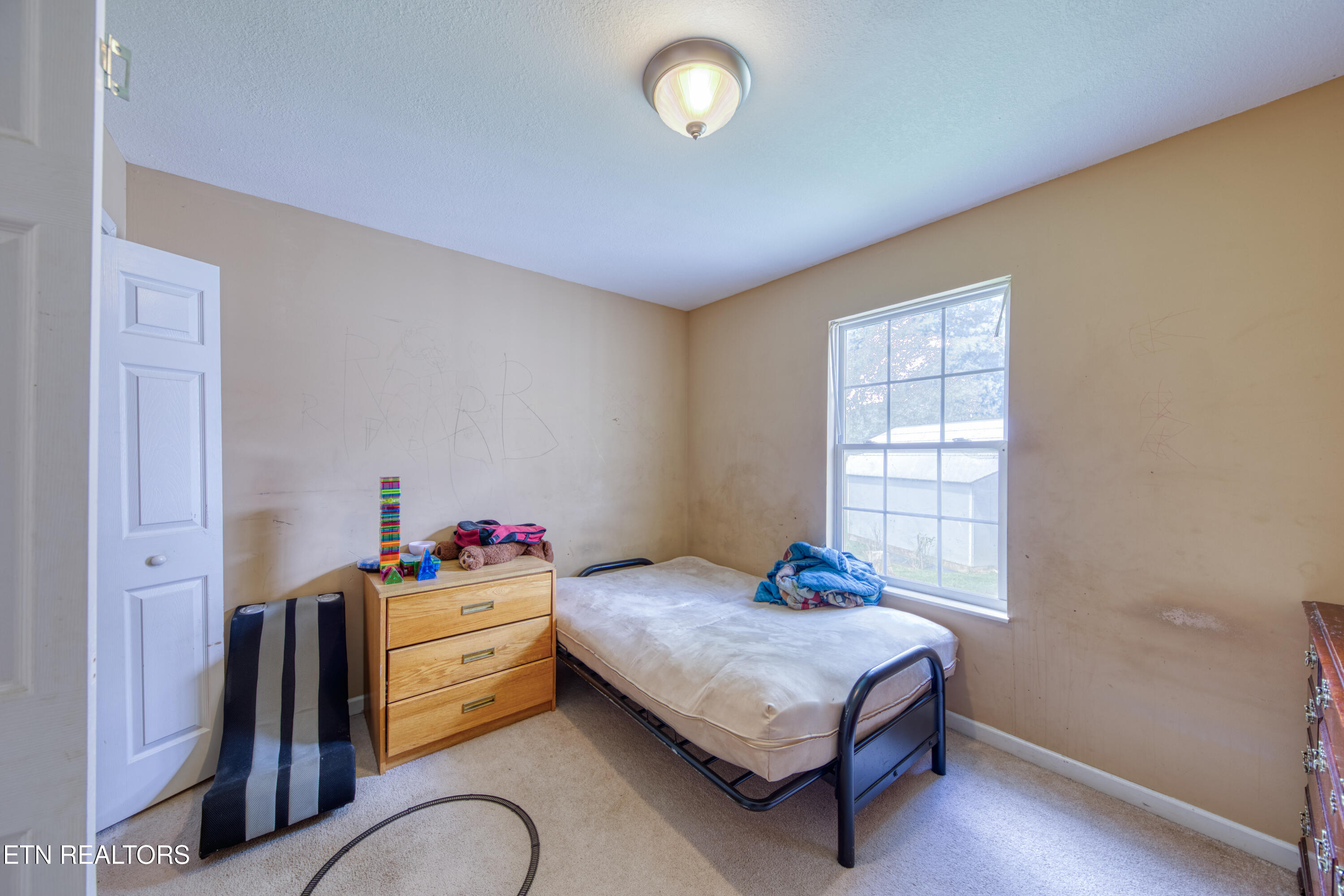 157 Acorn Drive Corryton, TN 37721 - Photo 11 of 24 Bedroom1