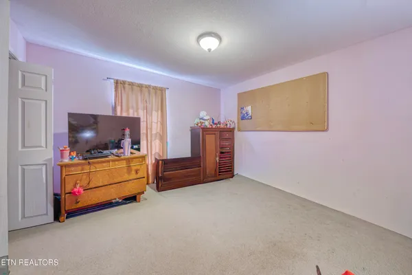 $275,000 | 157 Acorn Drive, Corryton, TN 37721