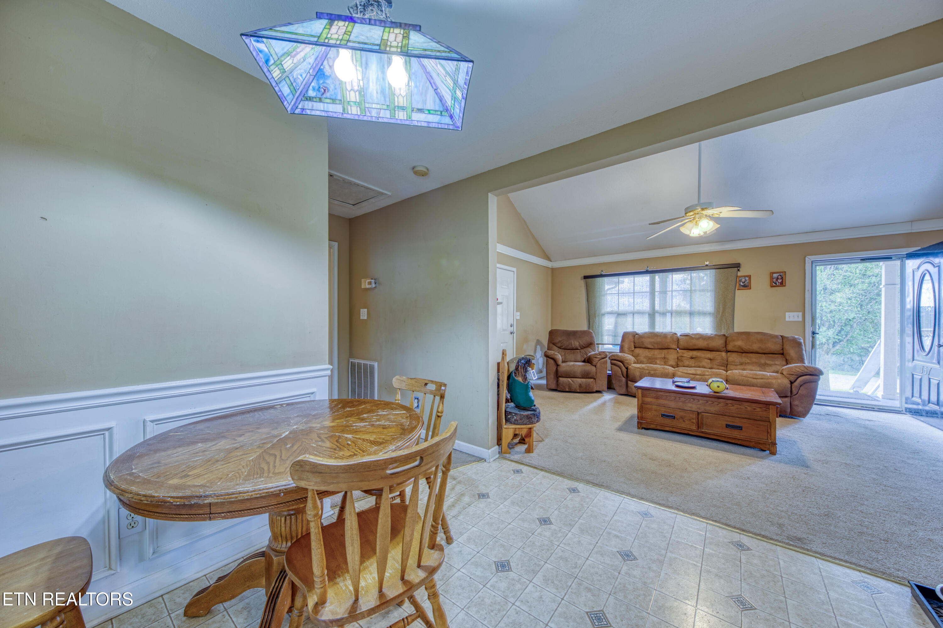 157 Acorn Drive Corryton, TN 37721 - Photo 10 of 24 Kitch/Living