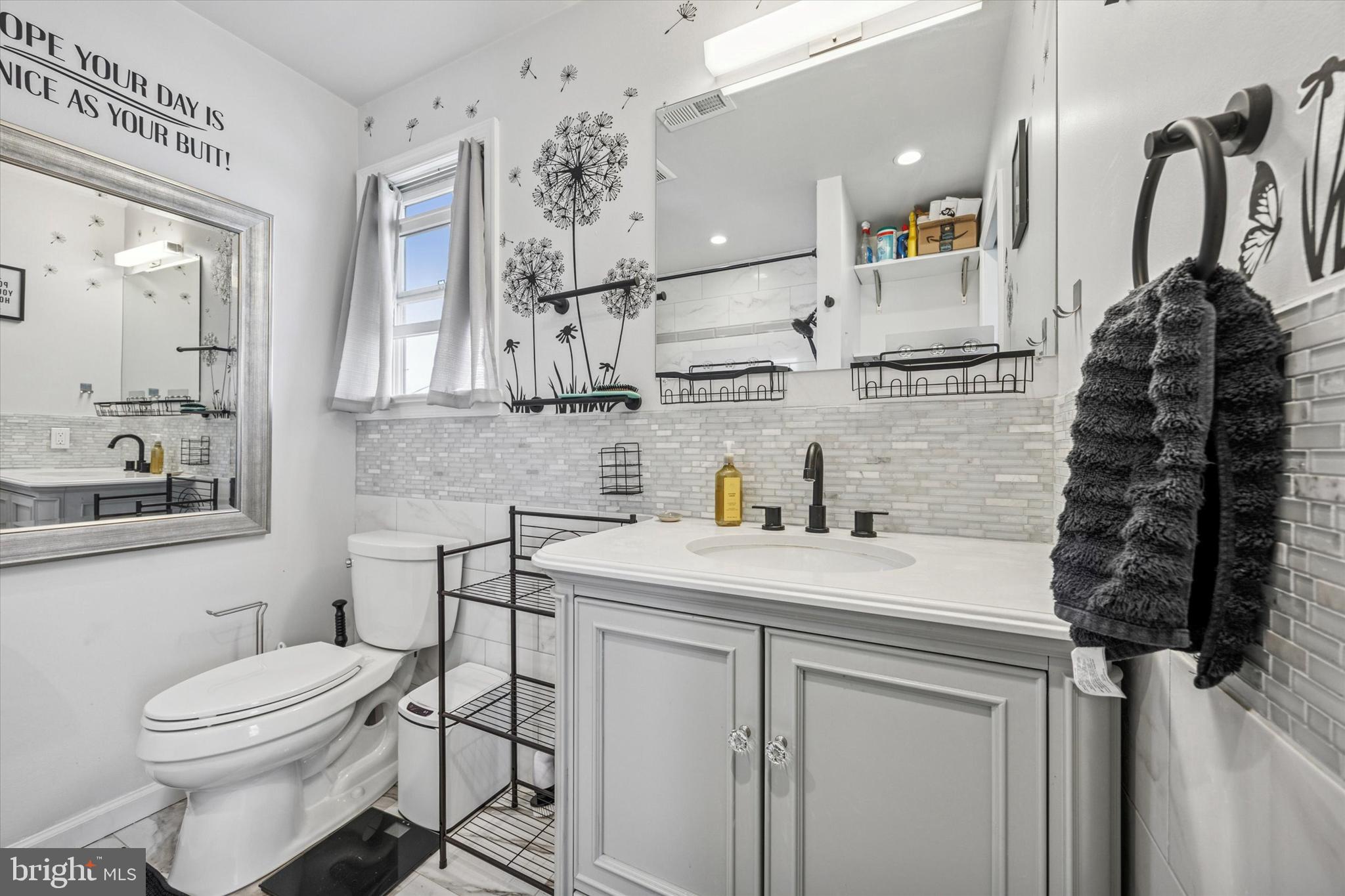 936 Meetinghouse Road Upper Chichester, PA 19061 - Photo 15 of 17