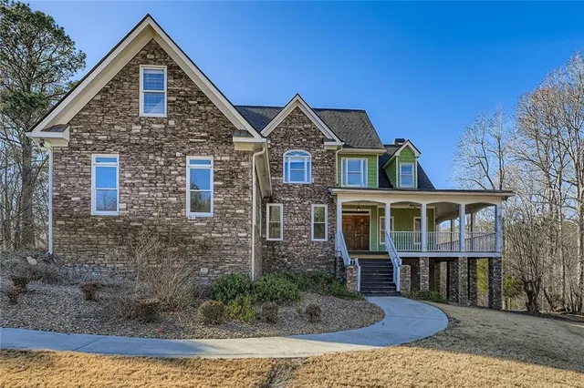 $585,000 | 125 Costleys Bridge Drive, Oxford, GA 30054