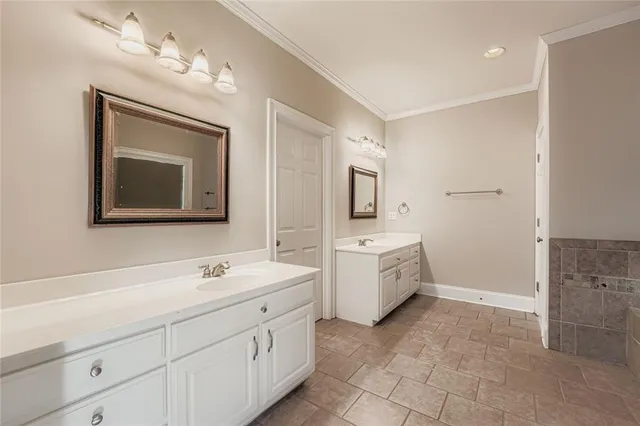 $585,000 | 125 Costleys Bridge Drive, Oxford, GA 30054