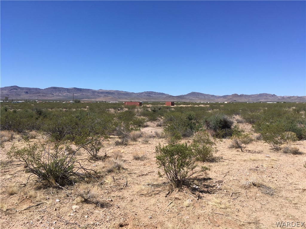 0 North Escuela Road Golden Valley, AZ 86413 - Photo 3 of 4
