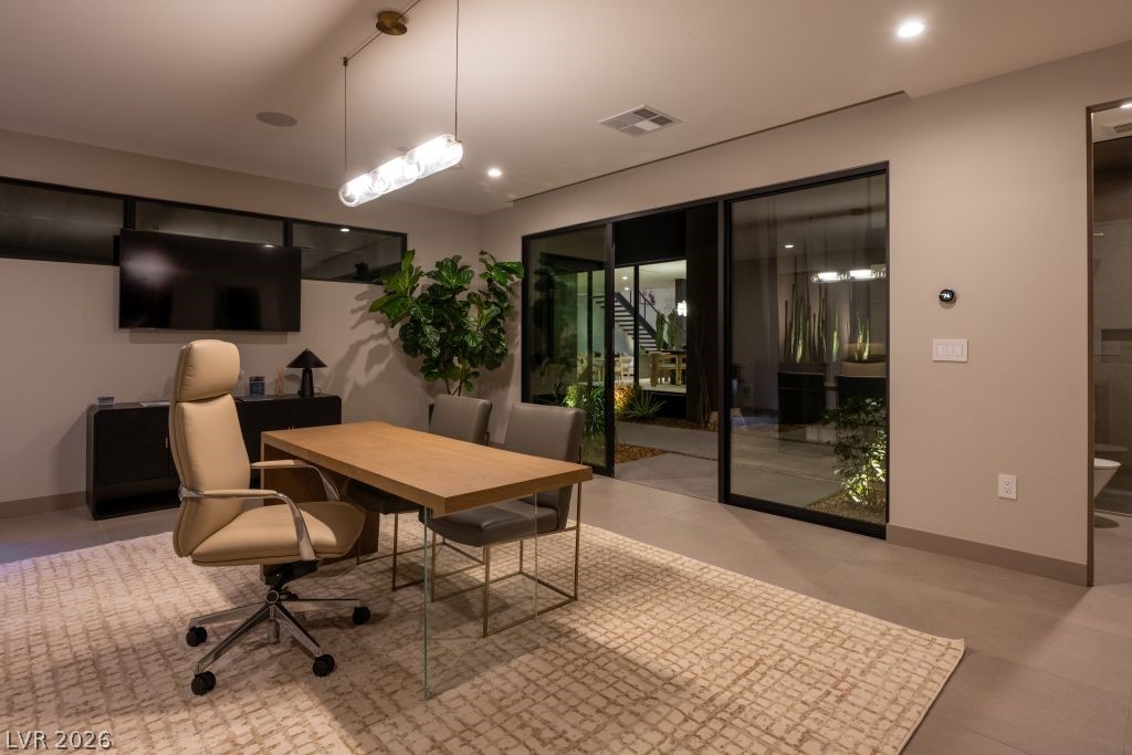12 Chisel Crest Court Henderson, NV 89012 - Photo 8 of 96