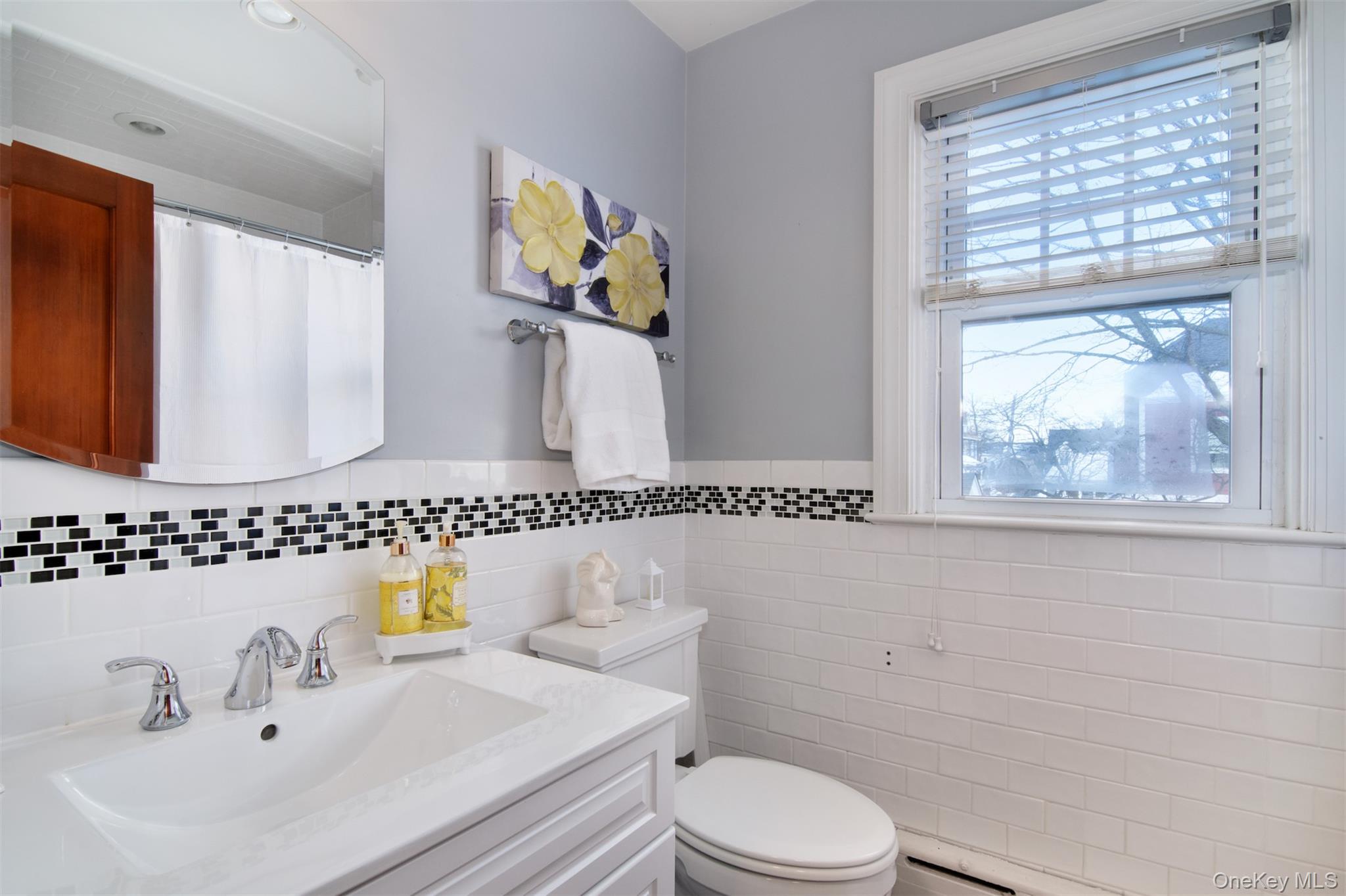 110 Buckingham Road Yonkers, NY 10701 - Photo 18 of 28