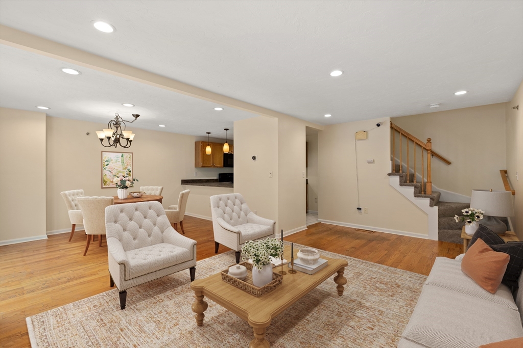 360 Littleton Road, Unit H5 Chelmsford, MA 01824 - Photo 8 of 32