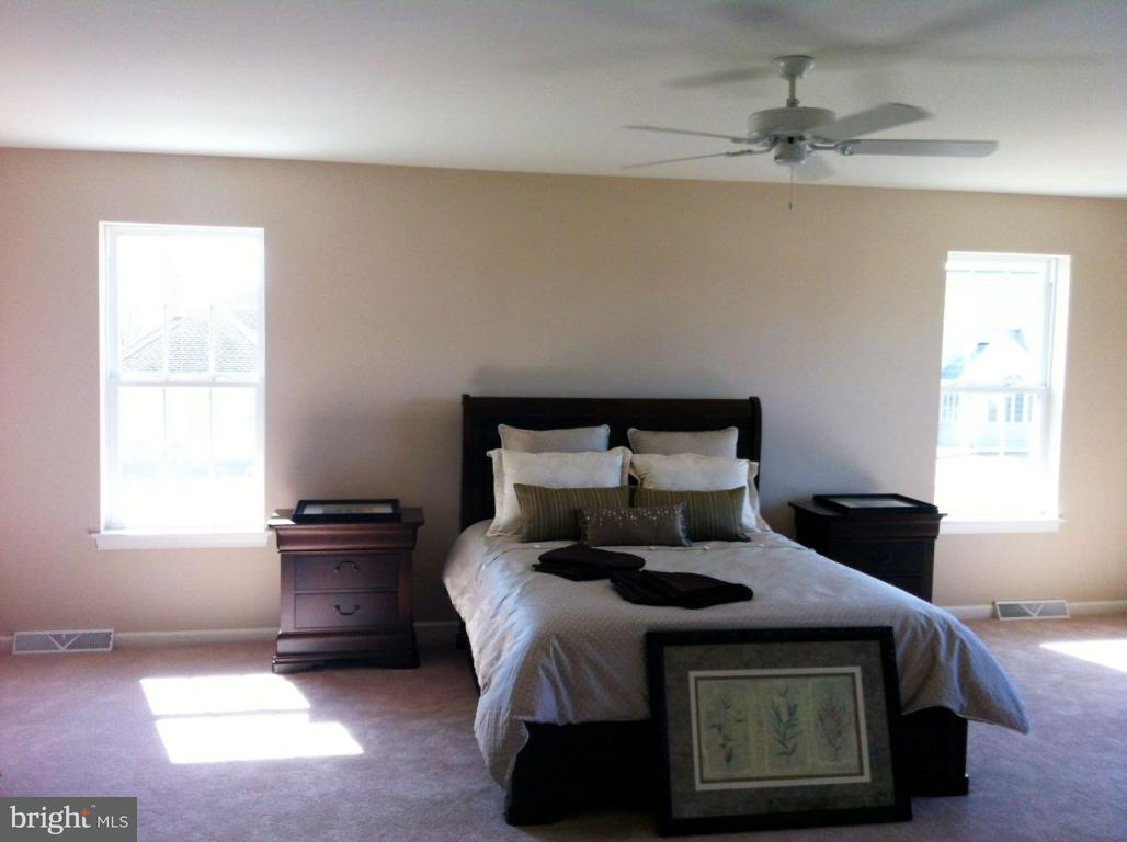 2290 Pullman Road, Unit 20 Lancaster, PA 17601 - Photo 3 of 10