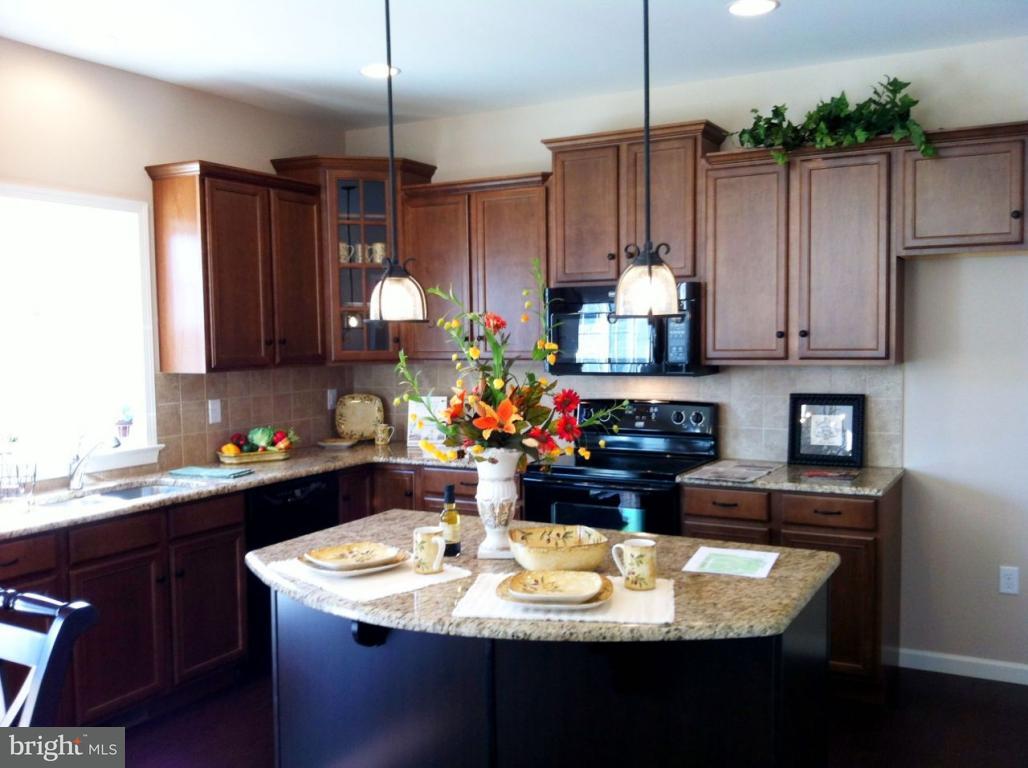 2290 Pullman Road, Unit 20 Lancaster, PA 17601 - Photo 7 of 10