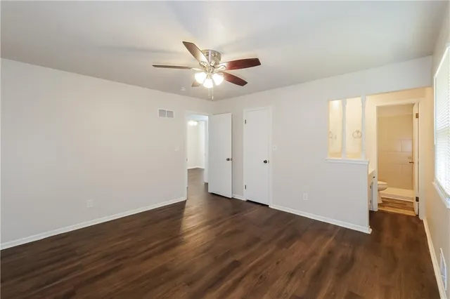 $2,065 | 11416 East 69th Street, Raytown, MO 64133