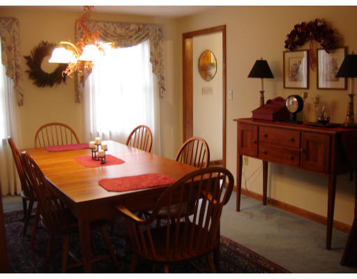 54 Lindor Road North Reading, MA 01864 - Photo 7 of 11 Gallery Image 7