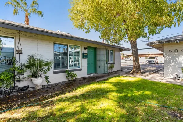 $1,400 | 502 East Roanoke Avenue, Unit 3, Phoenix, AZ 85012