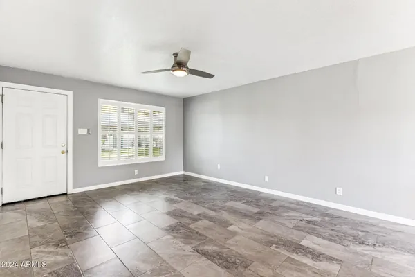 $1,400 | 502 East Roanoke Avenue, Unit 3, Phoenix, AZ 85012