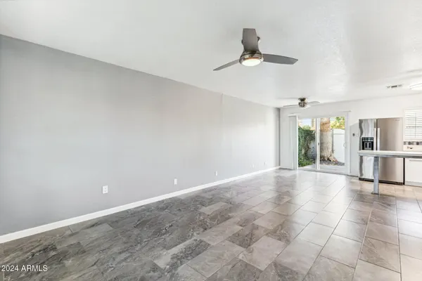 $1,400 | 502 East Roanoke Avenue, Unit 3, Phoenix, AZ 85012