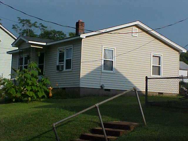 408 Hudgens Street Anderson, SC 29621 - Photo 1 of 3 Gallery Image 1