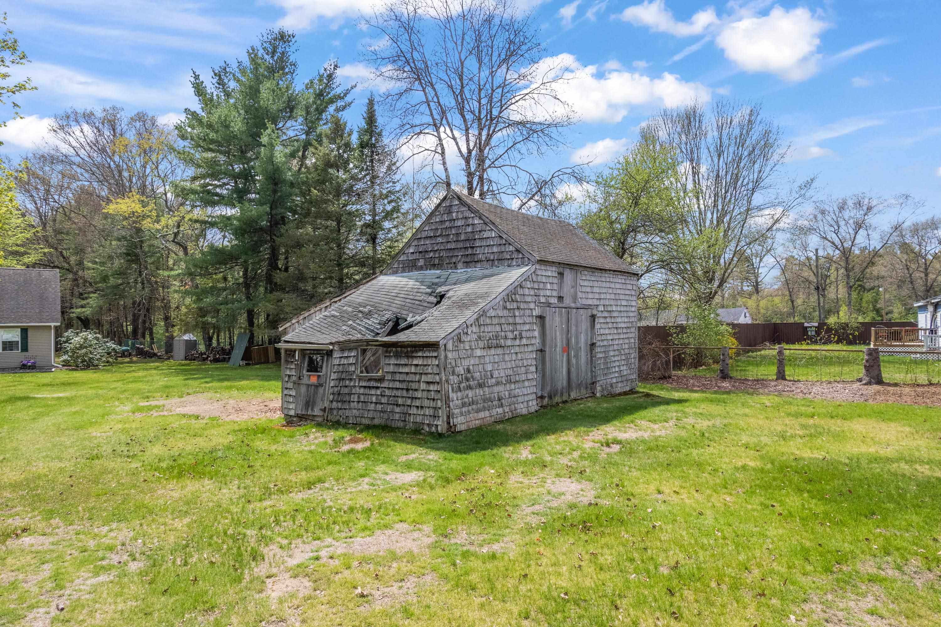 393 Wadleigh Falls Road Newmarket, NH 03857 - Photo 44 of 60