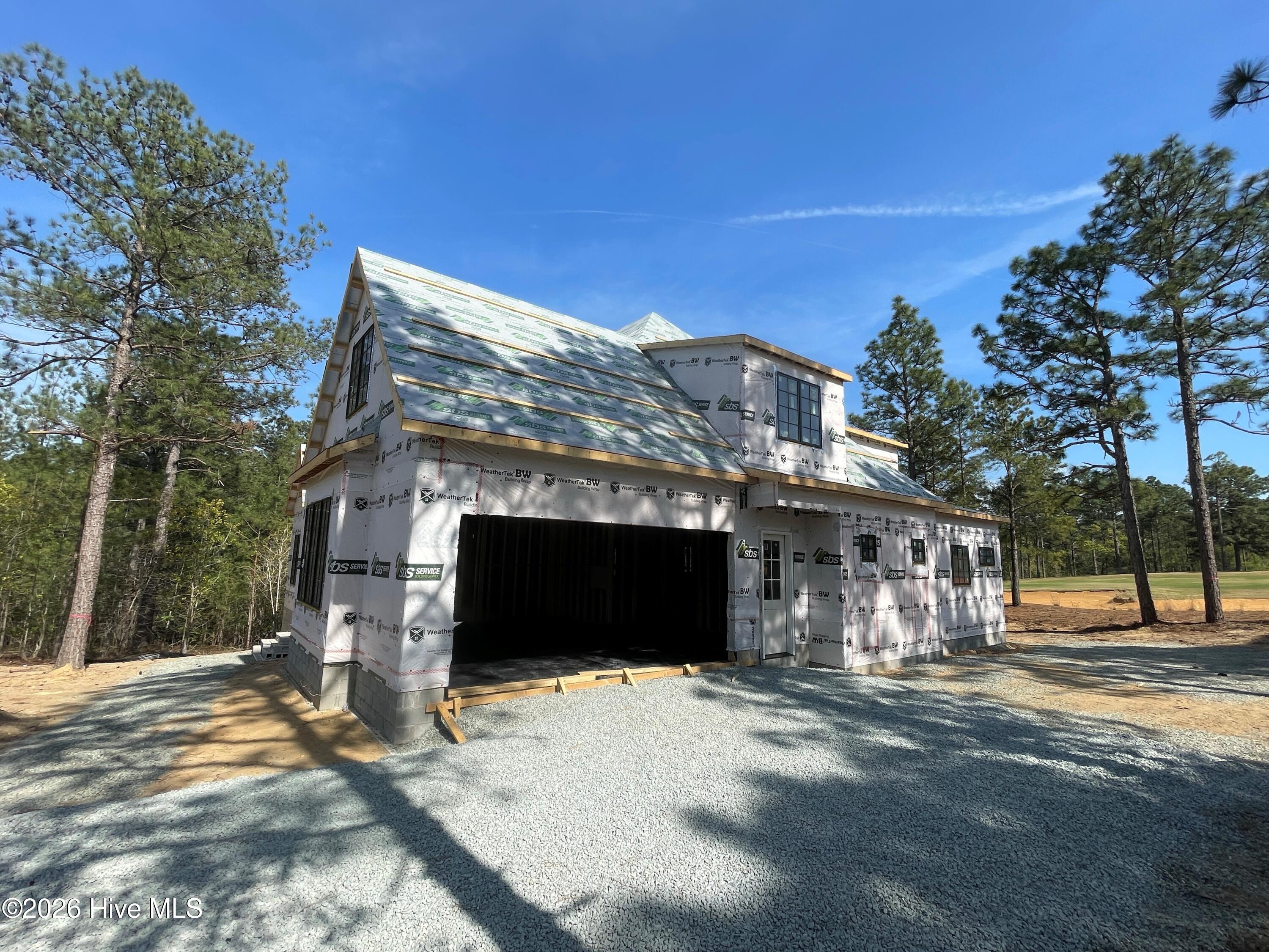 160 Westwood Road Pinehurst, NC 28374 - Photo 3 of 11 Garage