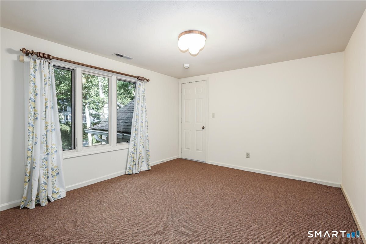 17 Herman Lane Easton, CT 06612 - Photo 27 of 40