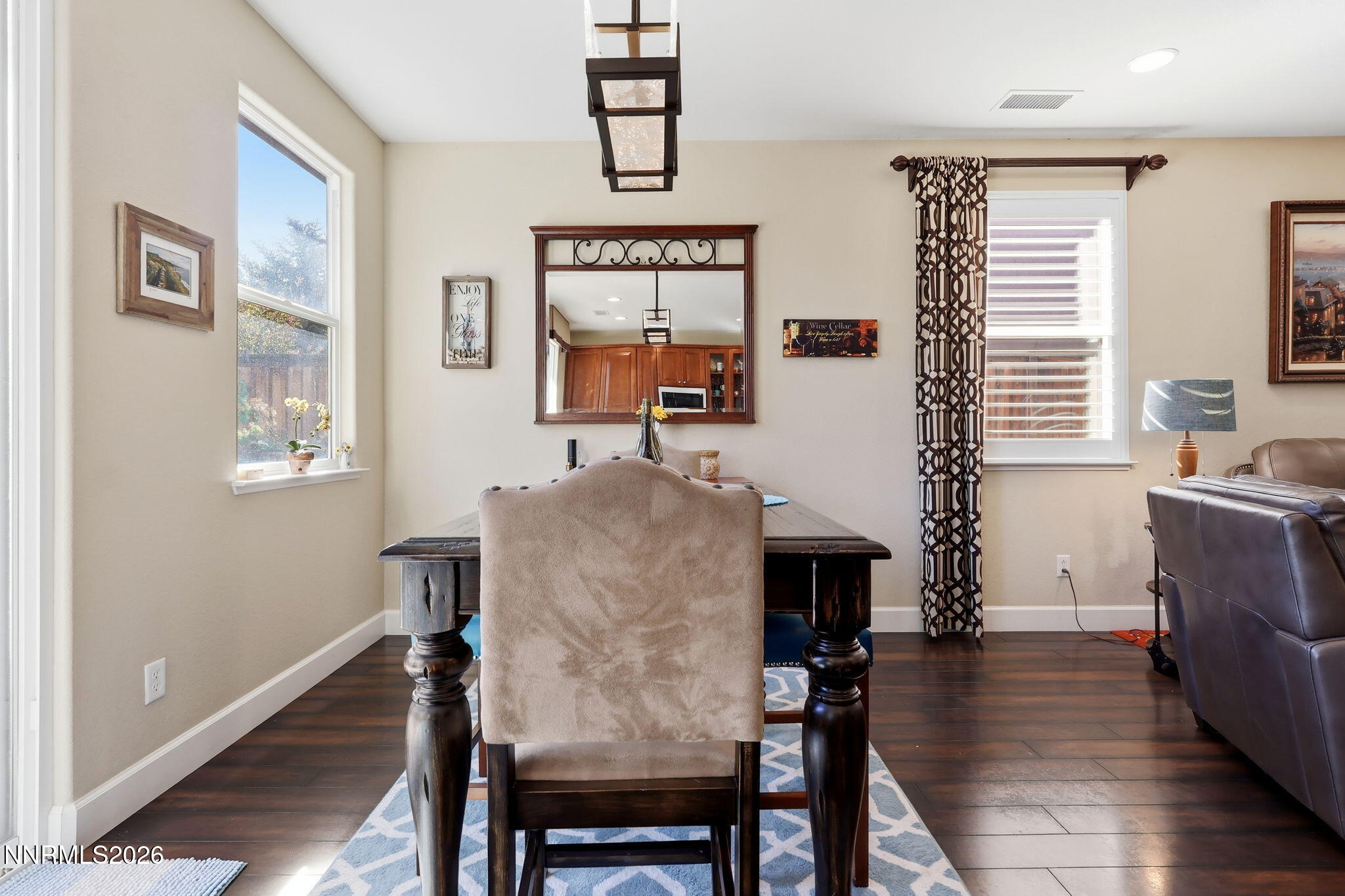 535 Pesaro Way Reno, NV 89521 - Photo 6 of 43 24-web-or-mls-IMG_2397