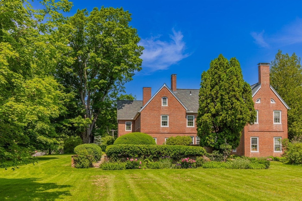 82 River Road Topsfield, MA 01983 - Photo 7 of 42