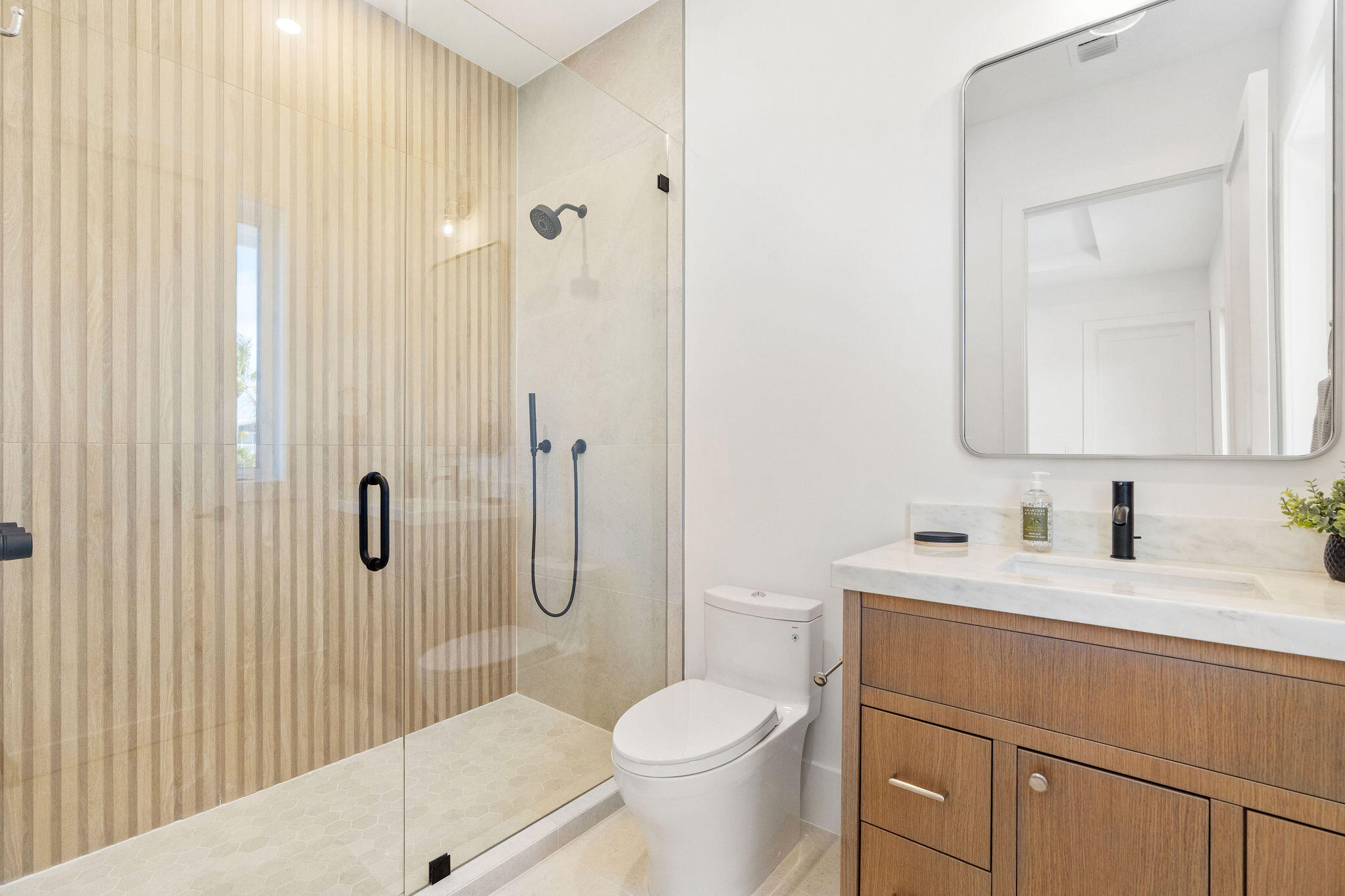 1002 Snapper Lane Key Largo, FL 33037 - Photo 41 of 106 DSC00716