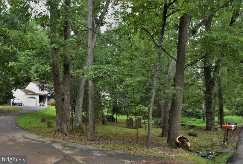1892 Little Road Perkiomenville, PA 18074 - Photo 2 of 38 V2