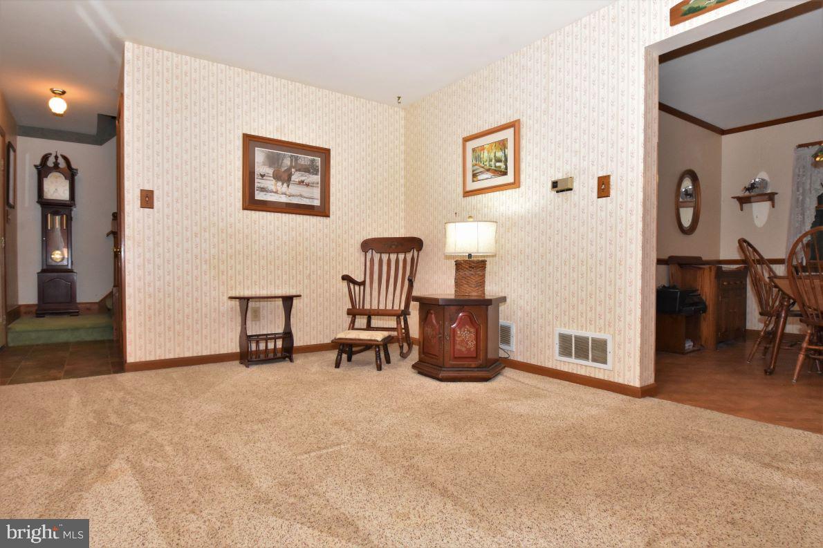 1892 Little Road Perkiomenville, PA 18074 - Photo 11 of 38 V3