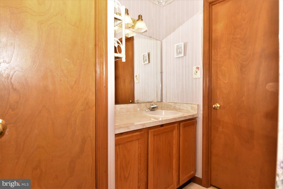 1892 Little Road Perkiomenville, PA 18074 - Photo 33 of 38 V3