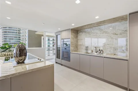 $2,150,000 | 2025 Brickell Avenue, Unit 1401, Miami, FL 33129