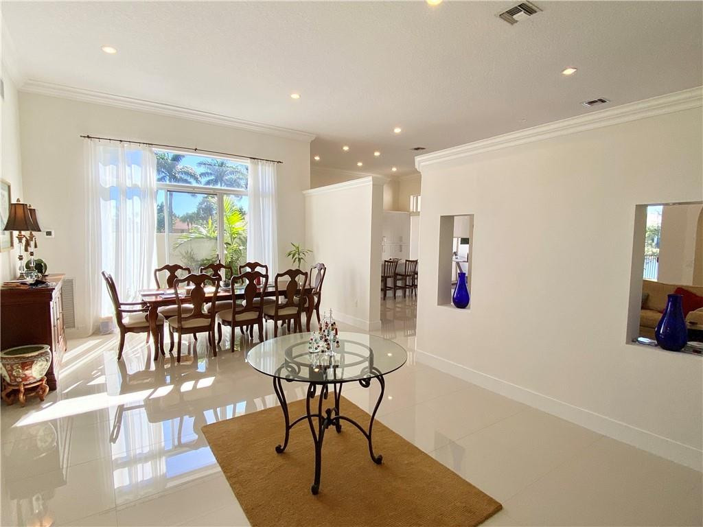 6676 Portside Drive Boca Raton, FL 33496 - Photo 9 of 35 Photo 9