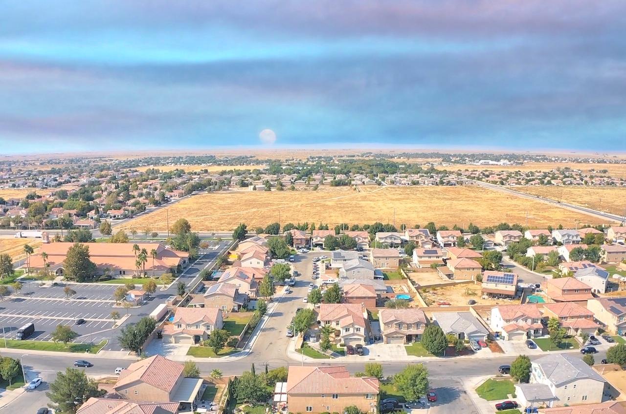 2751 Garnet Lane Lancaster, CA 93535 - Photo 43 of 46 an aerial view of residential building with ocean view