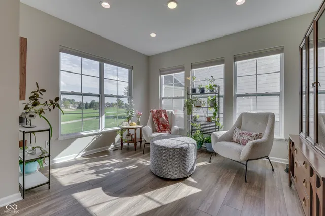 $649,900 | 2159 Somerset Drive, Franklin, IN 46131