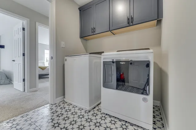 $649,900 | 2159 Somerset Drive, Franklin, IN 46131