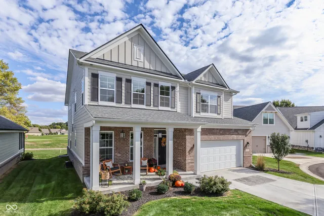 $649,900 | 2159 Somerset Drive, Franklin, IN 46131