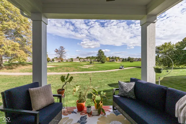 $649,900 | 2159 Somerset Drive, Franklin, IN 46131