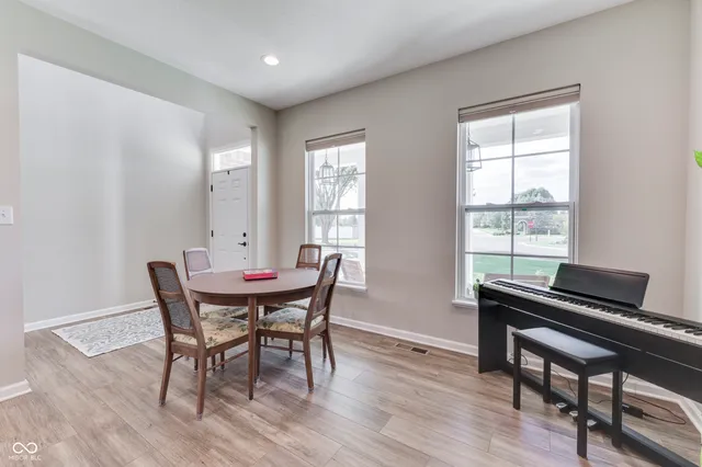 $649,900 | 2159 Somerset Drive, Franklin, IN 46131