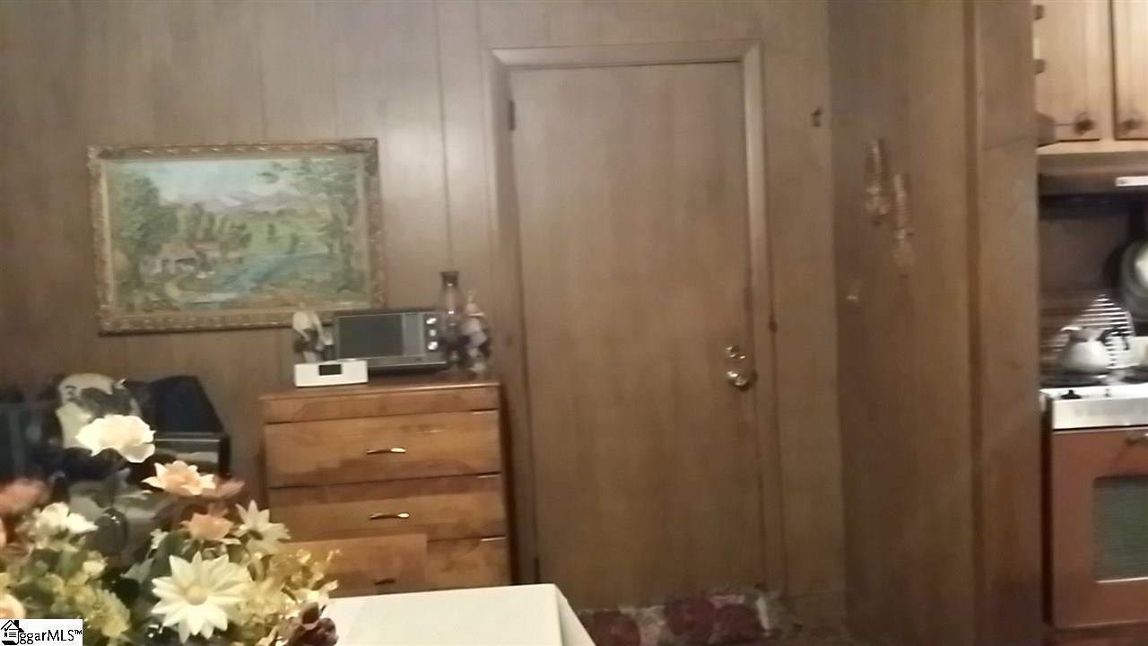 144 Staunton Bridge Road Greenville, SC 29611 - Photo 12 of 26 Gallery Image 12