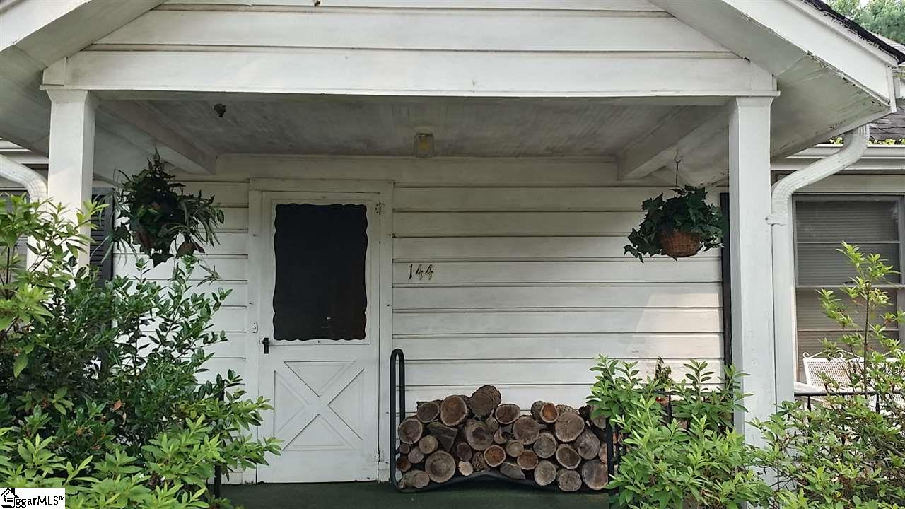 144 Staunton Bridge Road Greenville, SC 29611 - Photo 3 of 26 Gallery Image 3