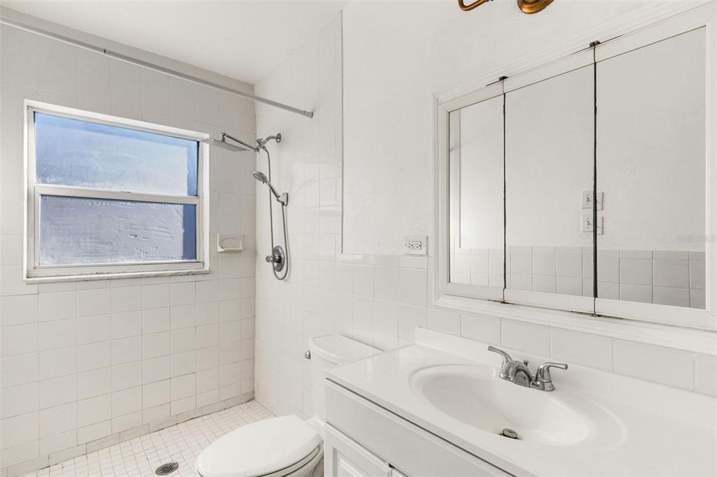 509 Carolyne Street Temple Terrace, FL 33617 - Photo 13 of 20