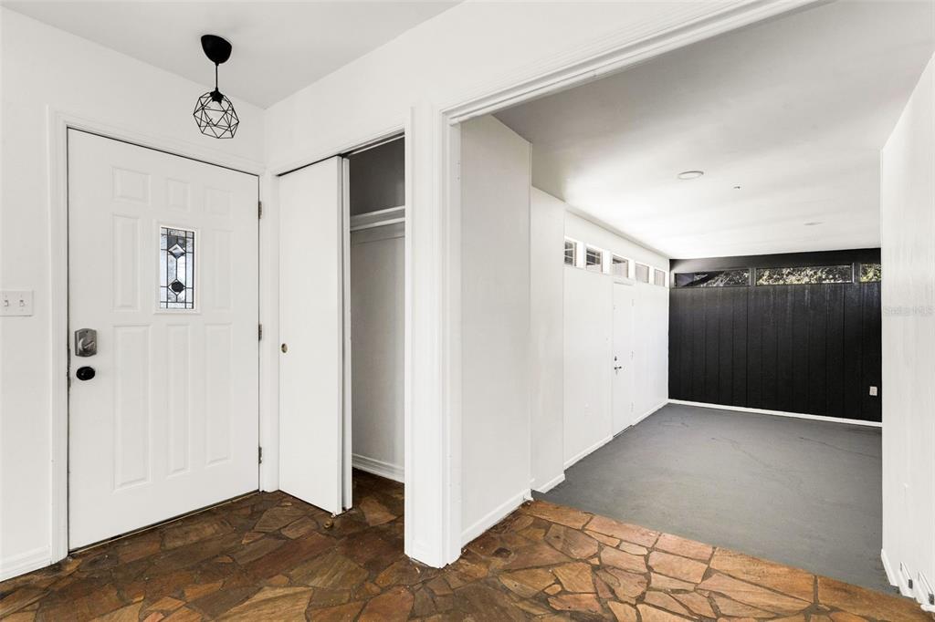 509 Carolyne Street Temple Terrace, FL 33617 - Photo 4 of 20