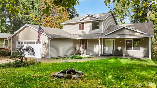 $499,900 | 22318 Blue Lake Court Southeast, Yelm, WA 98597