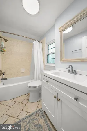 $425,000 | 306 Vassar Drive, Newark, DE 19711