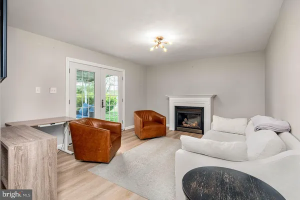 $425,000 | 306 Vassar Drive, Newark, DE 19711