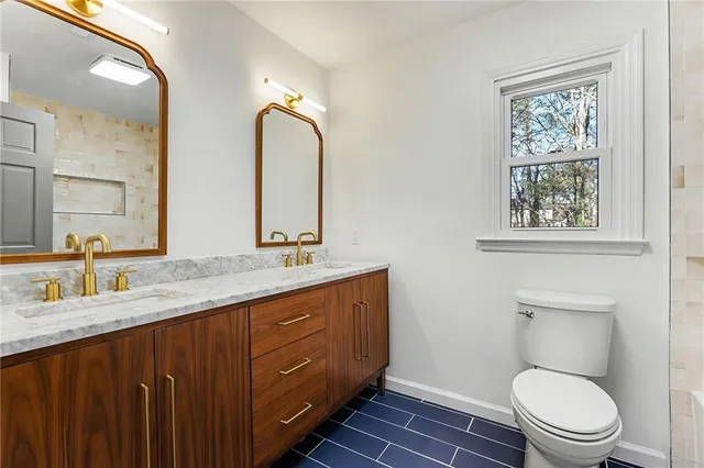 $950,000 | 1128 Aurora Court, Atlanta, GA 30338