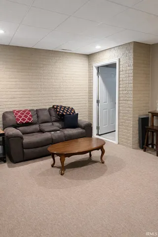 $379,900 | 2339 North Miller Reed Lane, Princeton, IN 47670