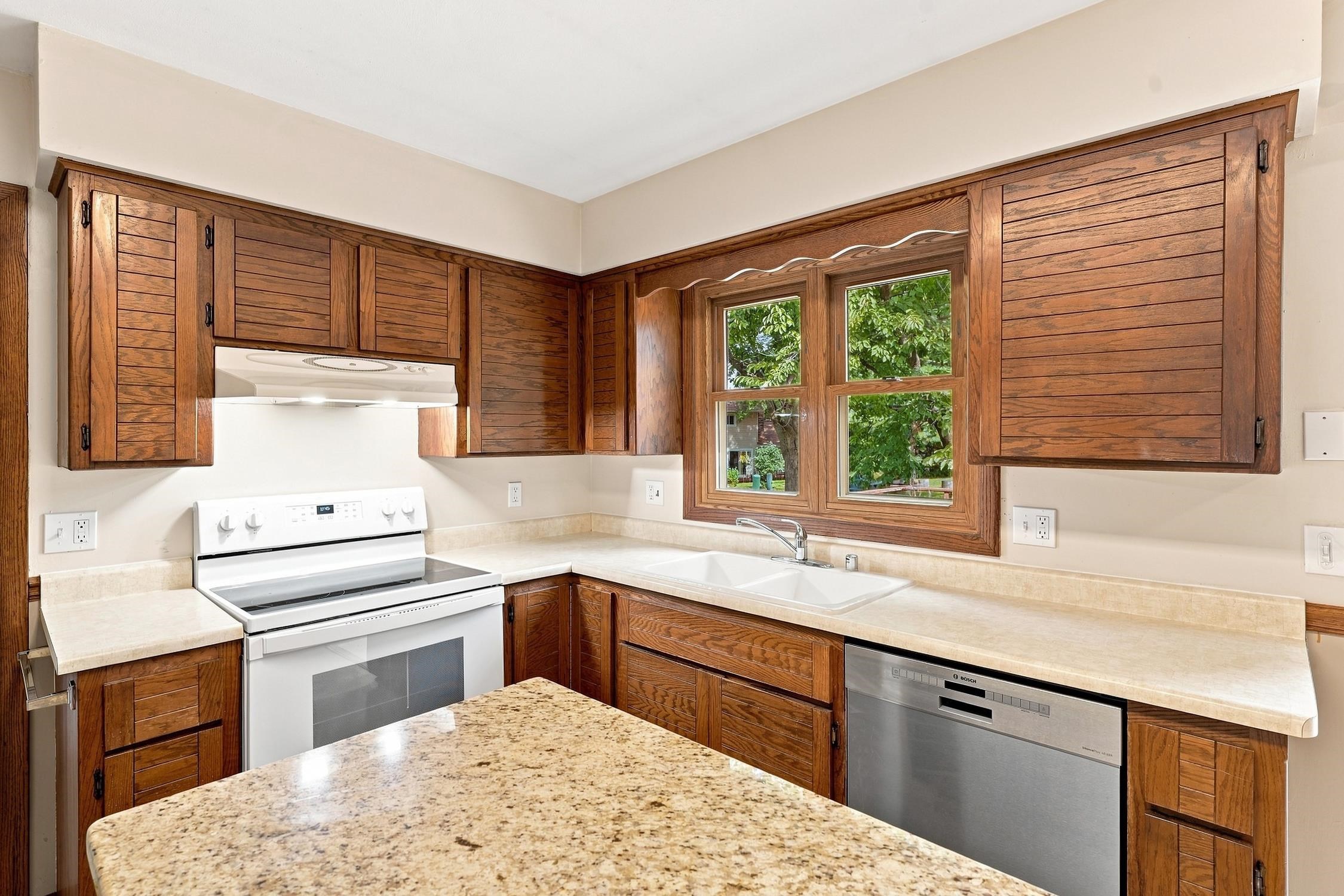 201 North Westfield Road Madison, WI 53717 - Photo 17 of 54 Gallery Image 17