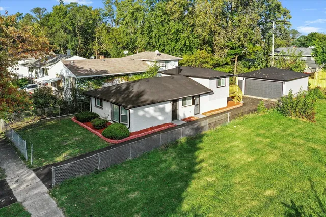 $240,000 | 16619 Marshfield Avenue, Markham, IL 60428