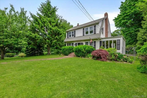 $889,000 | 36 Seaview Avenue, Northport, NY 11768