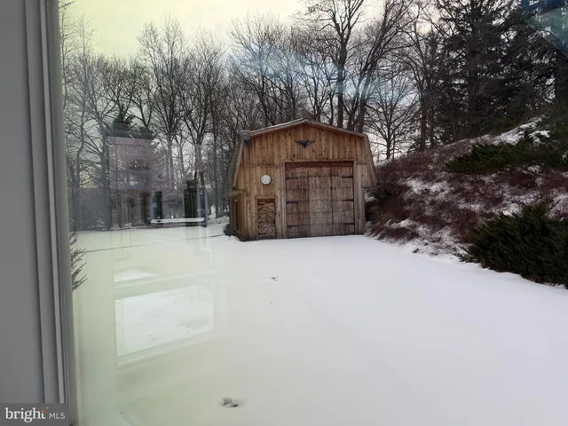 $624,995 | 586 Crestwood Drive, Chambersburg, PA 17202