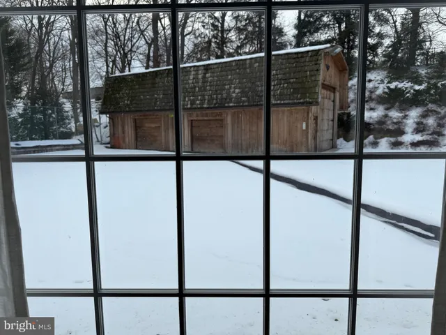 $624,995 | 586 Crestwood Drive, Chambersburg, PA 17202