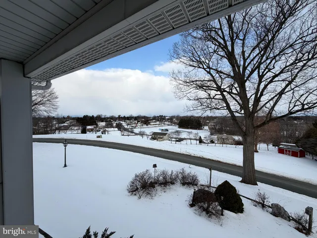 $624,995 | 586 Crestwood Drive, Chambersburg, PA 17202